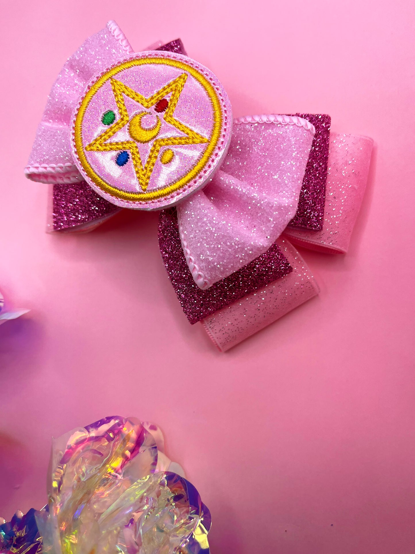 Brooch Inspired Hair Bow