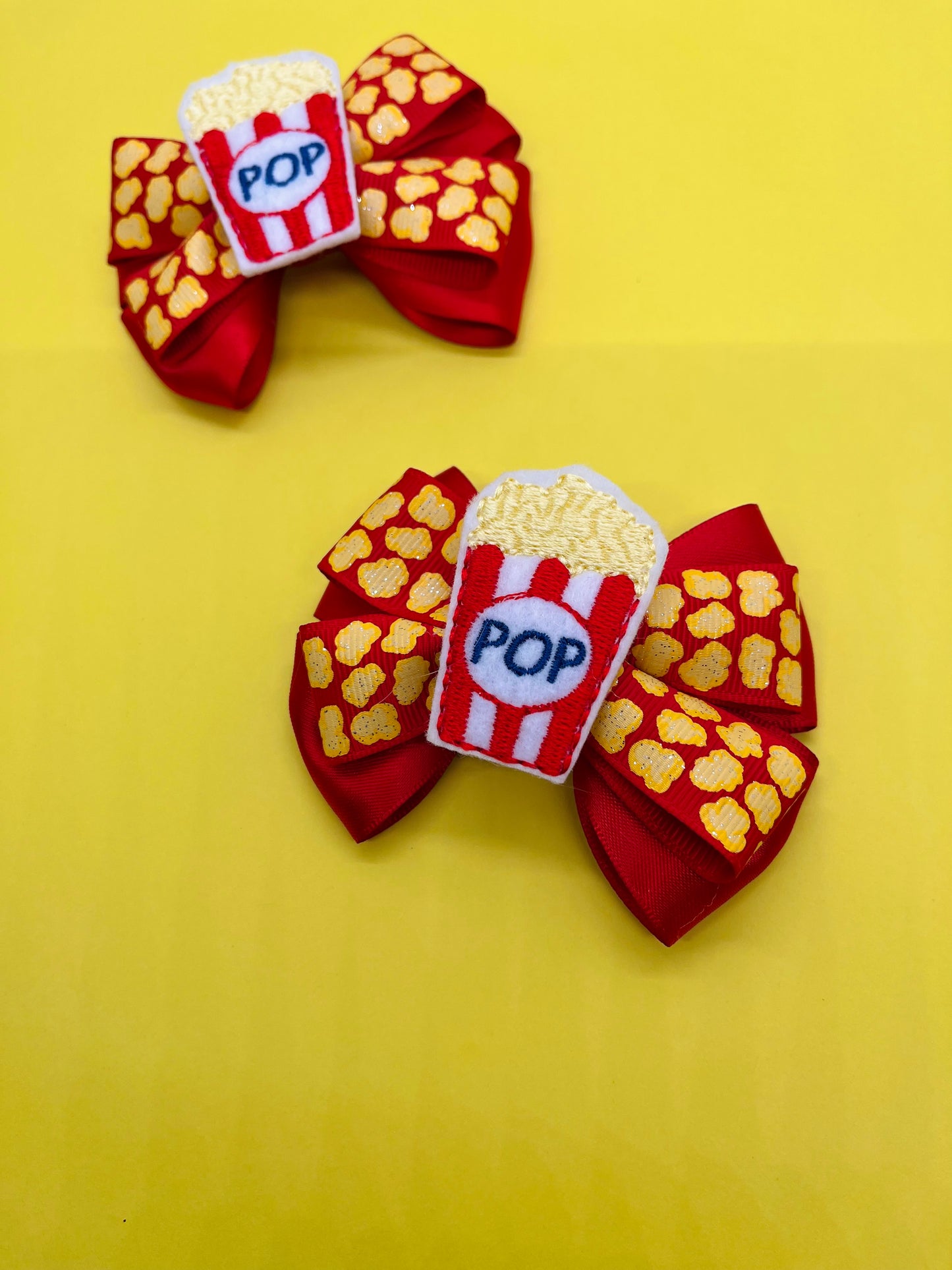 Mini Popcorn Bow