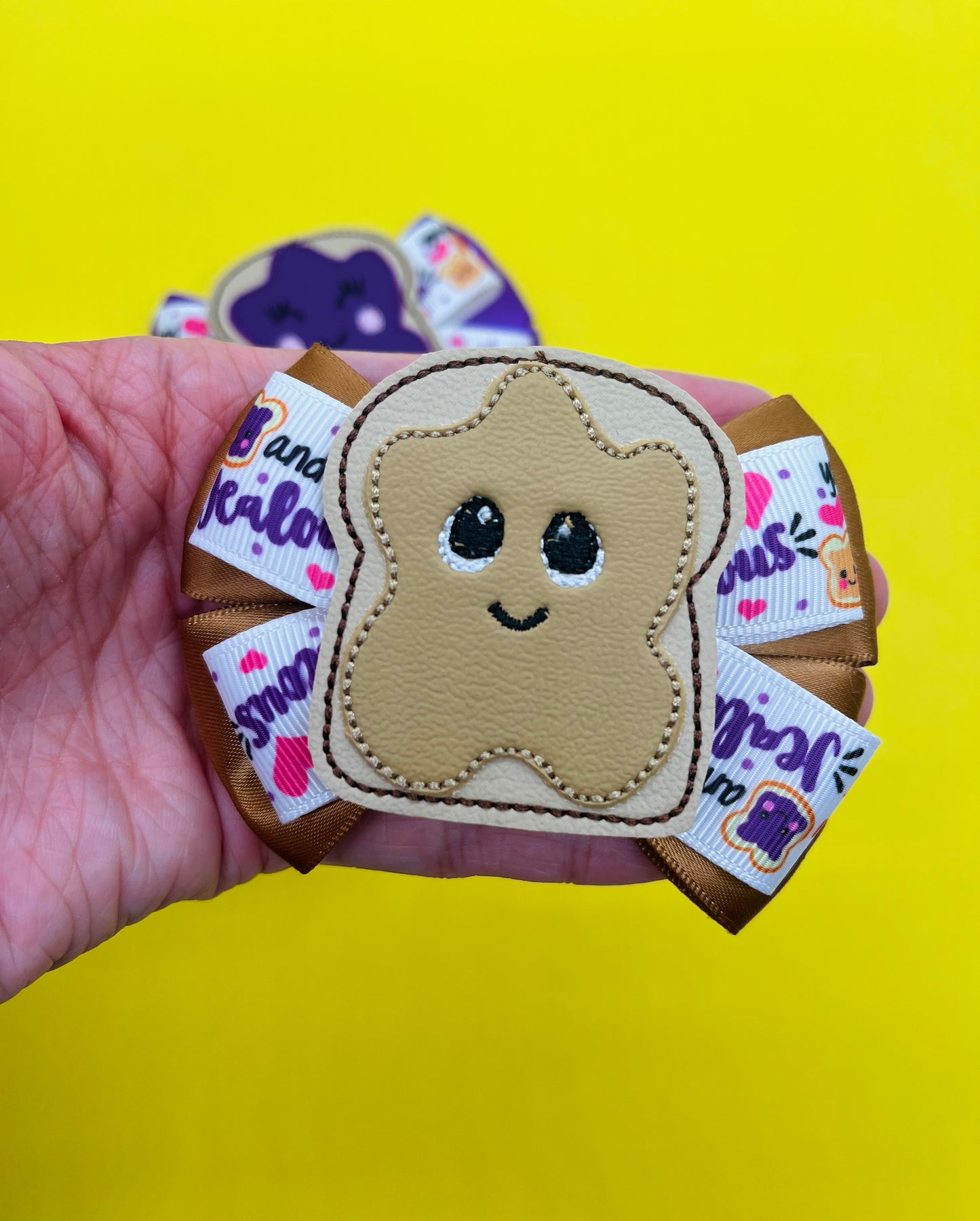 Peanut Butter and Jelly Bows