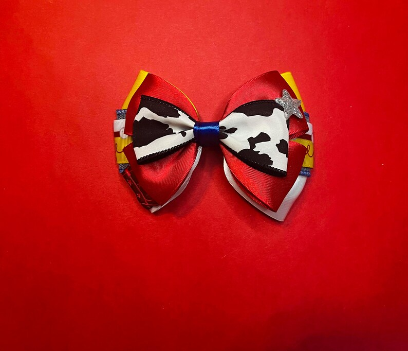 Cowgirl Inspired Bow