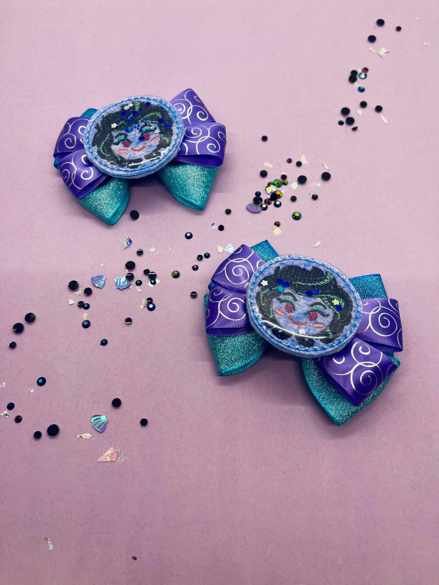 Mini Inspired Hair Bow