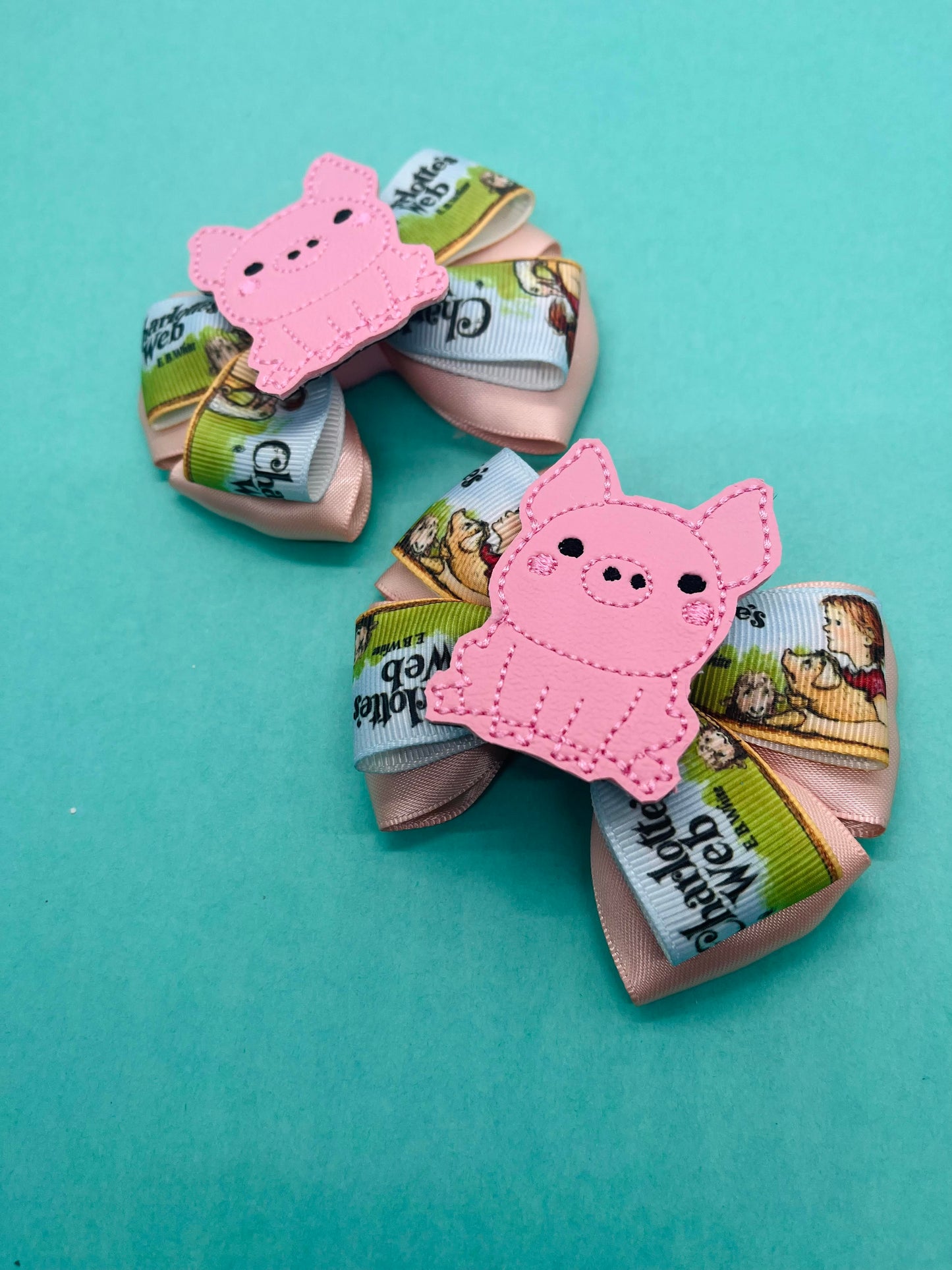 Mini Bookish Bow