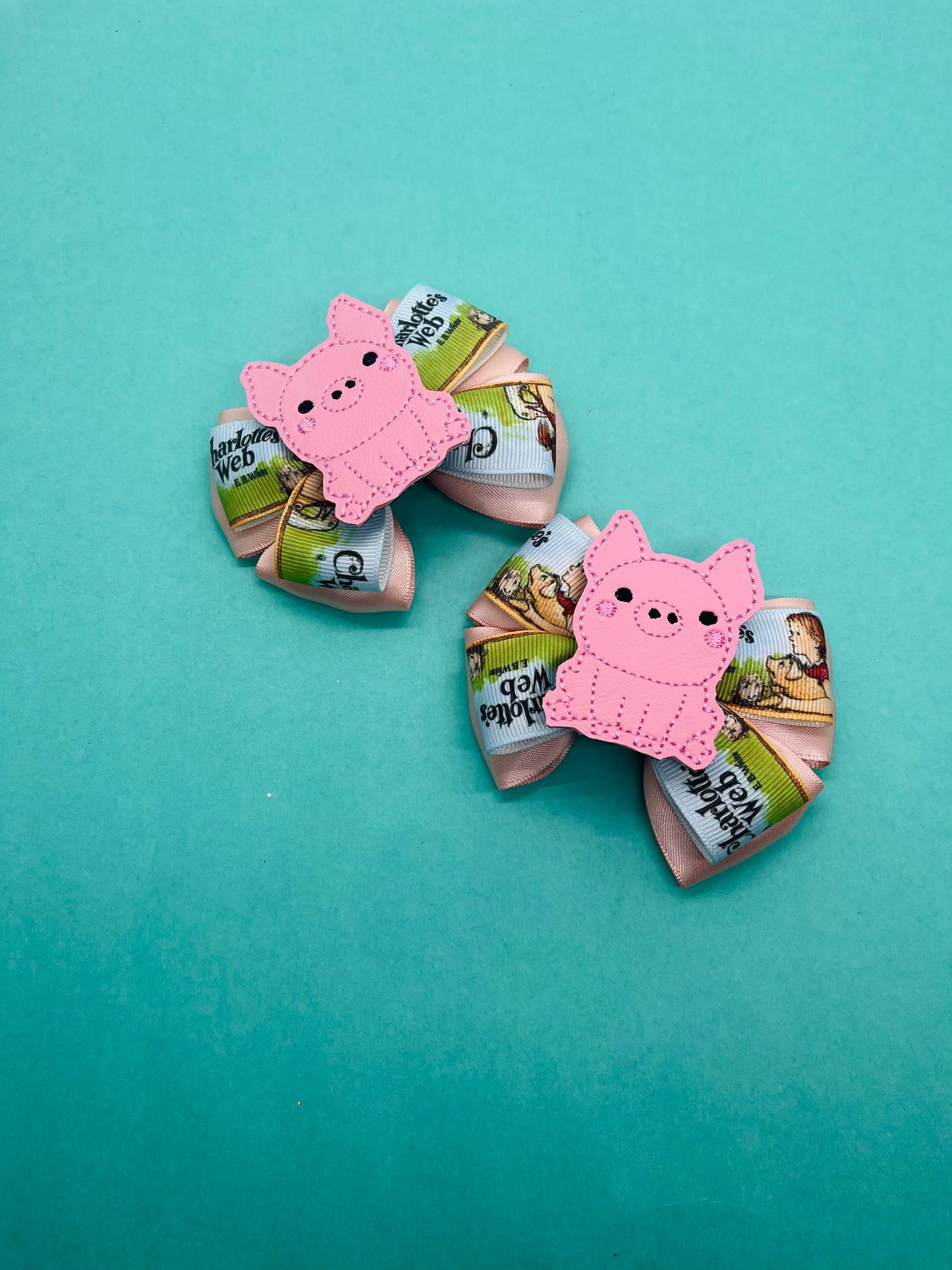 Mini Bookish Bow