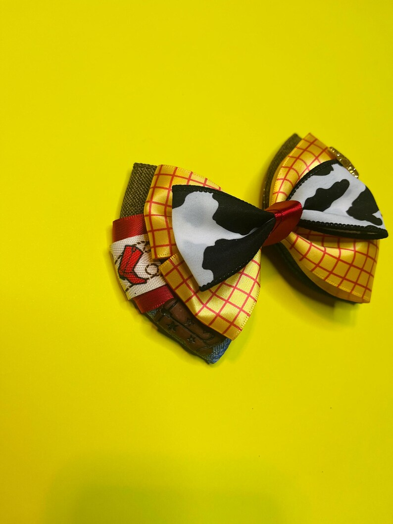Cowboy Inspired Bow