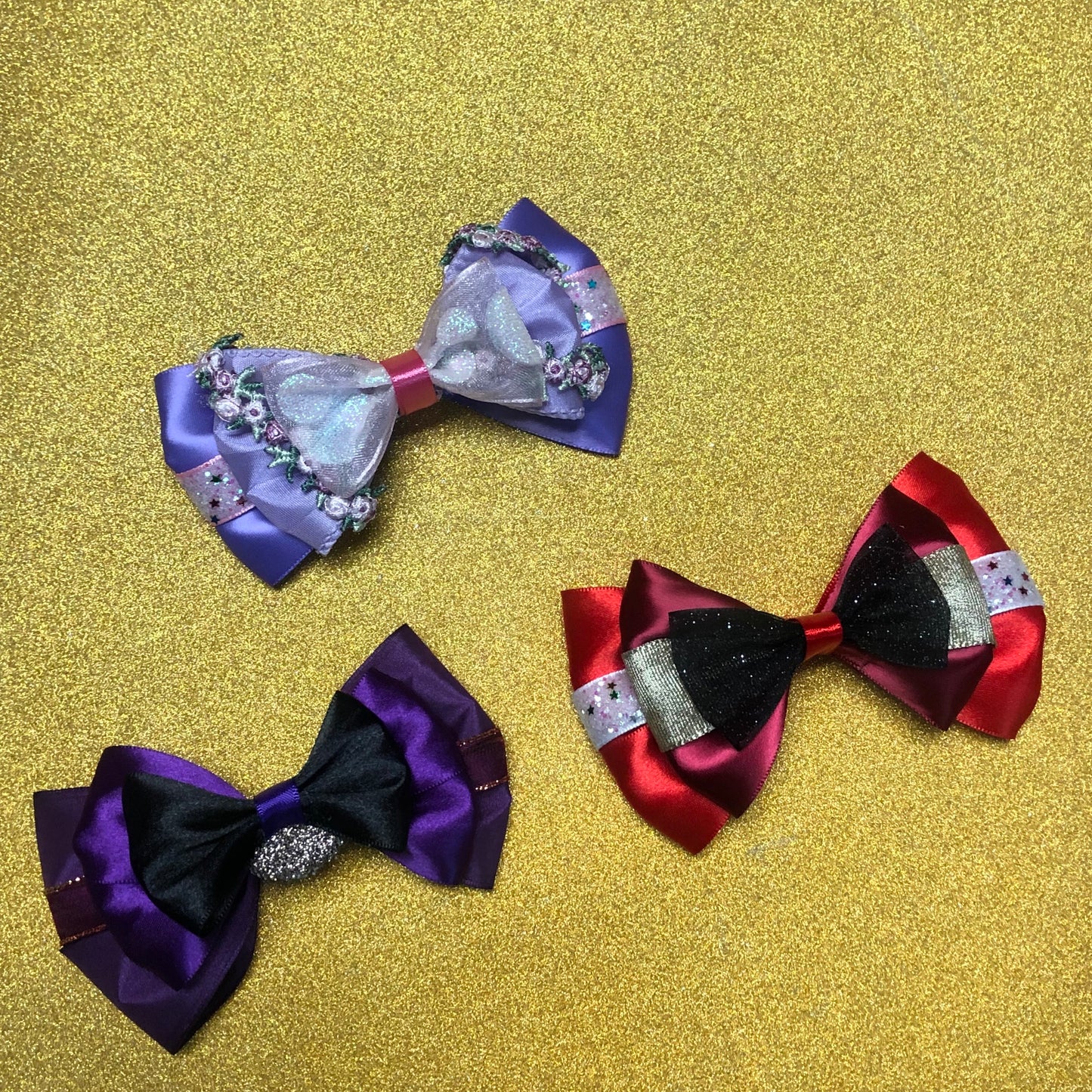 Circus Bows