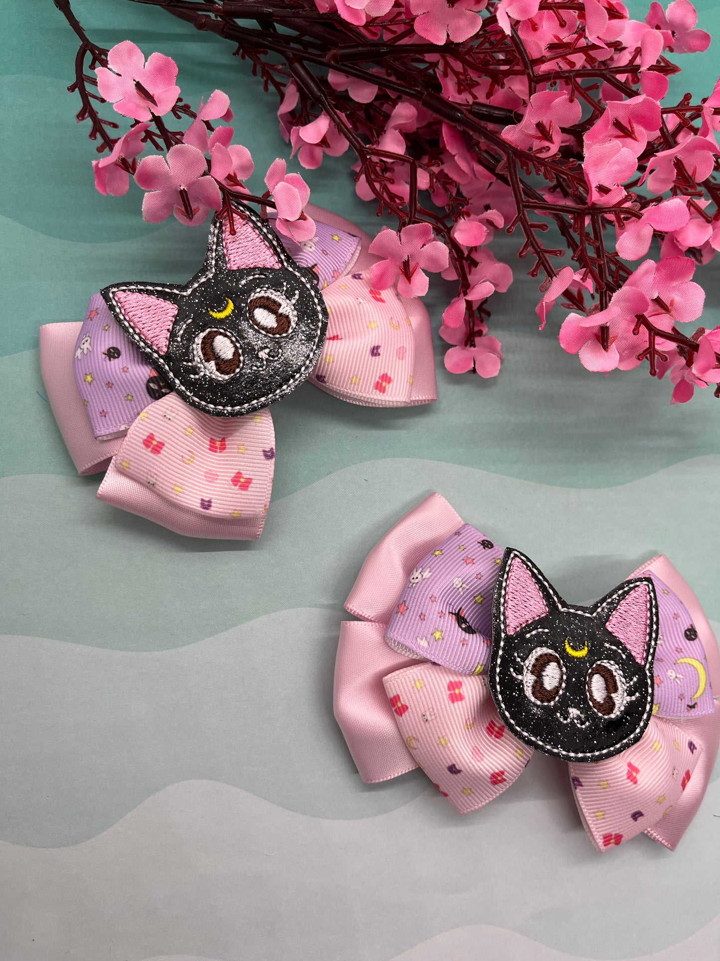 Mini Inspired Hair Bow