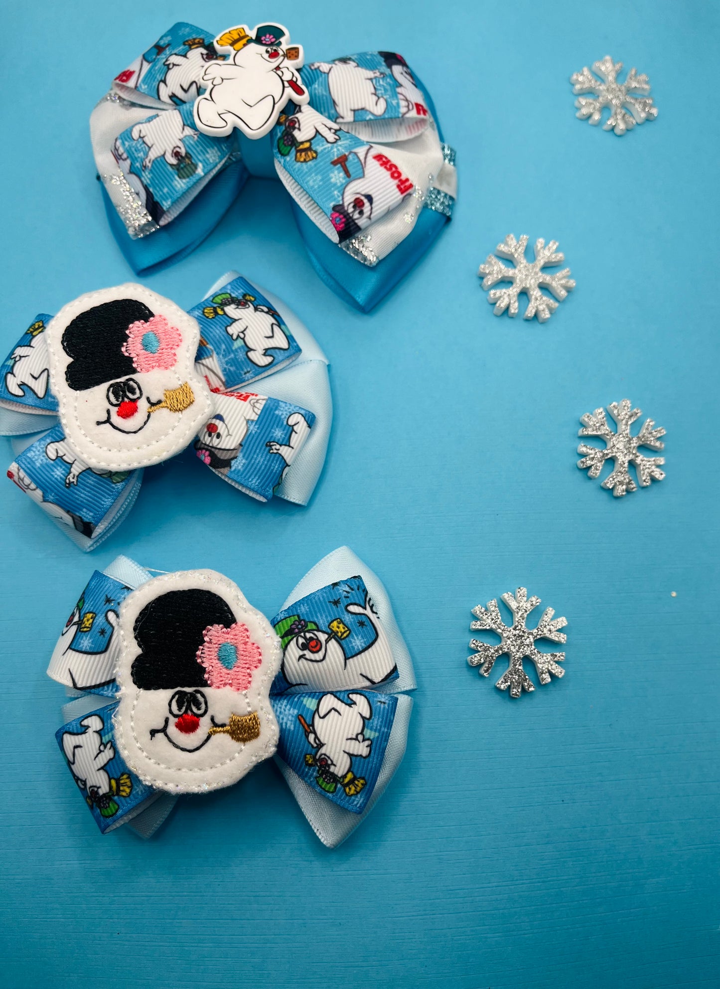 Snowman Inspired Bow
