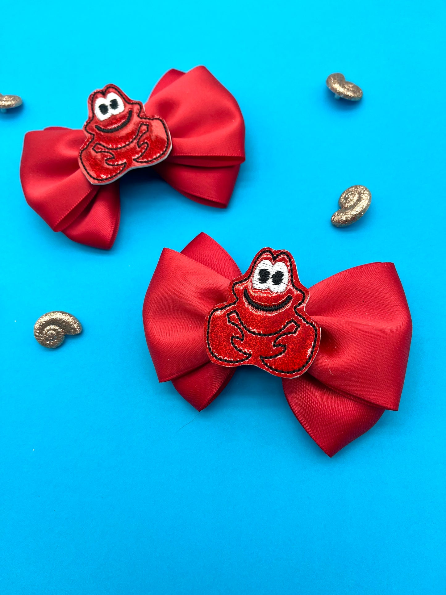 Mini Crab Inspired Bow