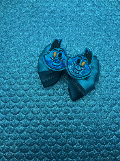 Eel Inspired Bow