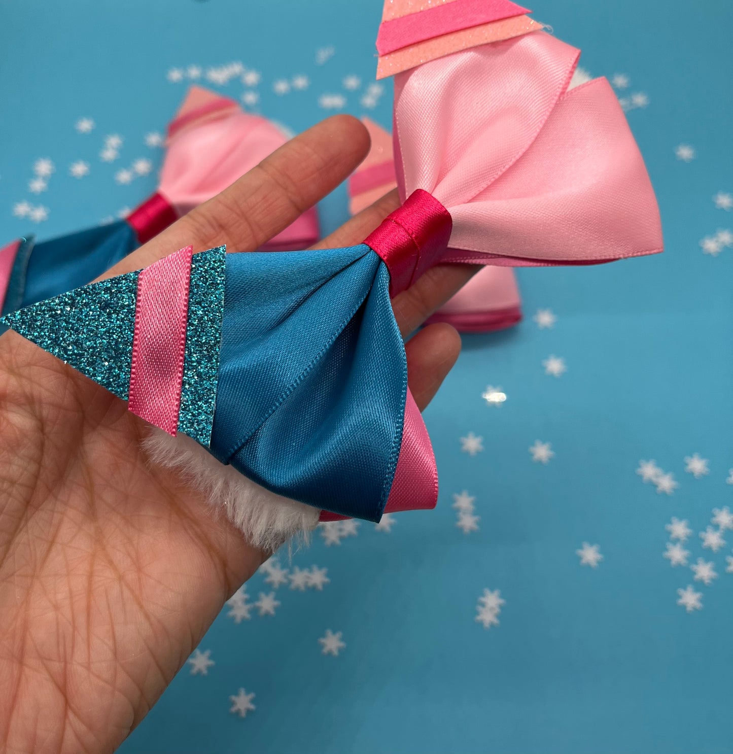 Elves Mashup Inspired Bow